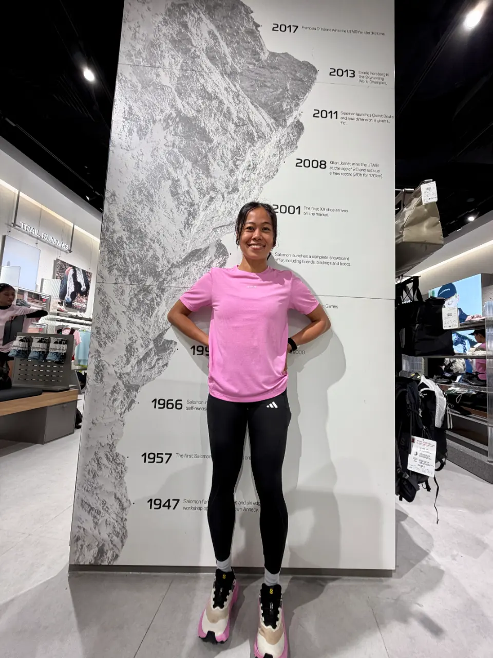 Easy miles around MOA with Salomon.🏃🏾‍♀️ — journal moment 5 of 10