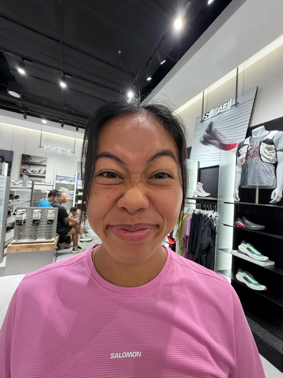 Easy miles around MOA with Salomon.🏃🏾‍♀️ — journal moment 9 of 10